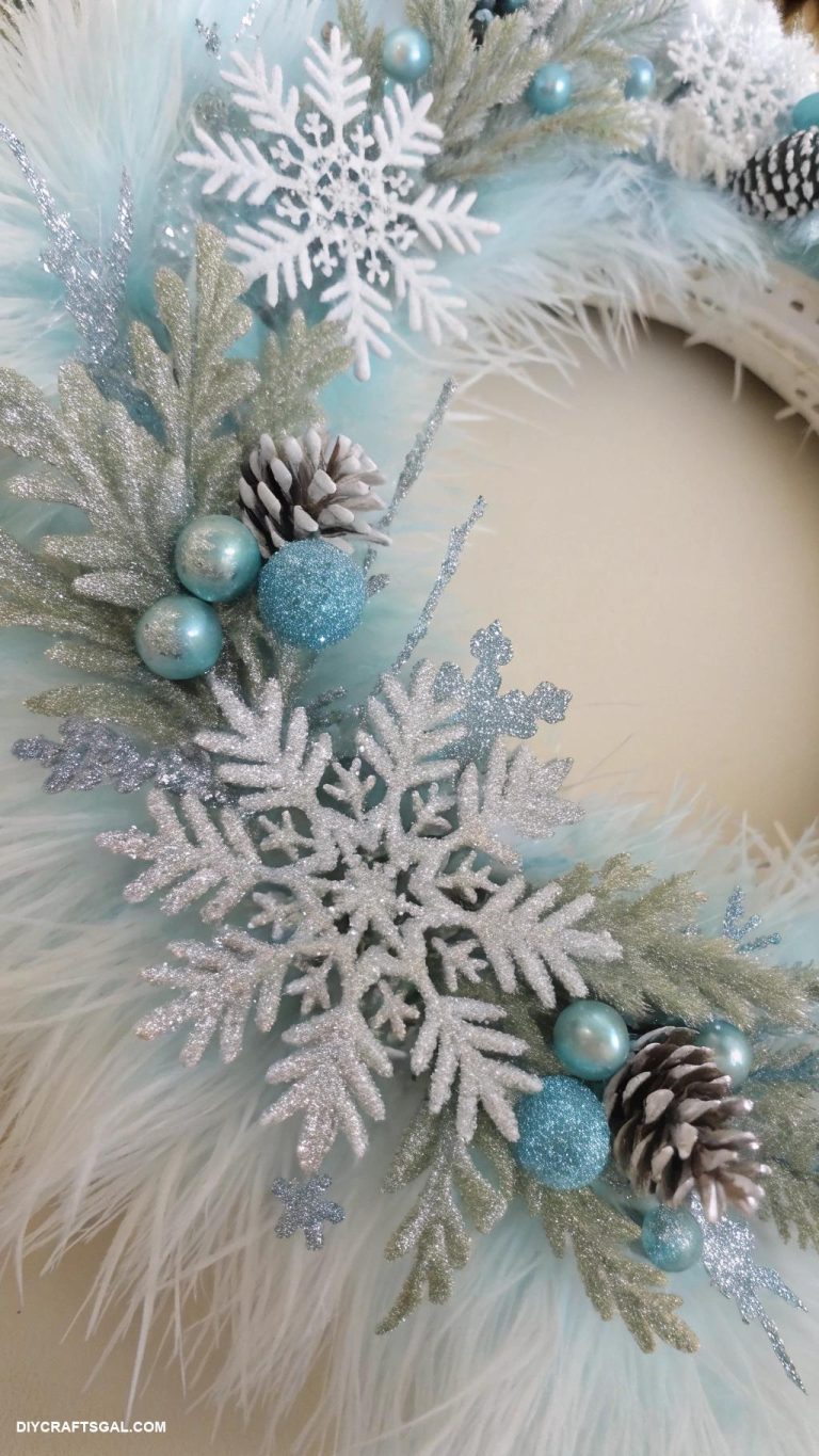 diy winter wreaths Snowflake themed wreath with glitter